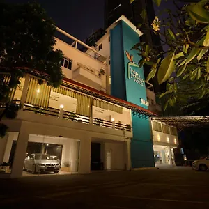 2* Otel Paradize By The Sqwhere